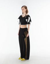 Load image into Gallery viewer, Ribbon Cut Out Crop Top