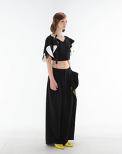 Load image into Gallery viewer, Ribbon Cut Out Crop Top