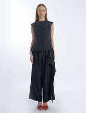 Load image into Gallery viewer, Pinstripes Vest