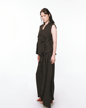 Load image into Gallery viewer, Cut Out Draped Top