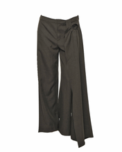 Load image into Gallery viewer, Draped Flare Pants