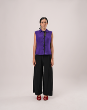 Load image into Gallery viewer, Tailored Cut-Out Vest