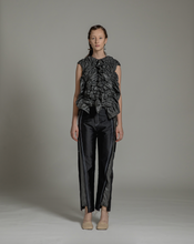 Load image into Gallery viewer, Abstract ruched top