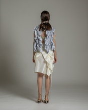 Load image into Gallery viewer, Abstract ruched cape