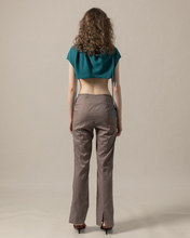 Load image into Gallery viewer, Cut Out Ruched Crop Top