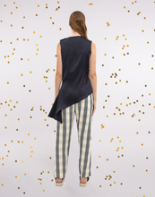 Load image into Gallery viewer, Cut-out Draped Top