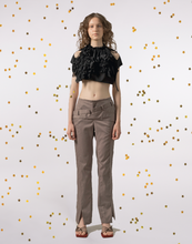 Load image into Gallery viewer, Cut Out Ruched Crop Top