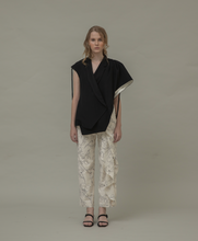 Load image into Gallery viewer, Rouska Vest