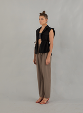 Load image into Gallery viewer, Misili Vest