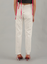 Load image into Gallery viewer, Prune Jeans
