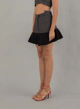 Load image into Gallery viewer, Ovre Skirt