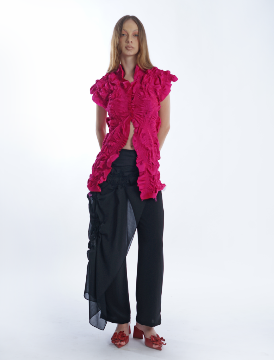 Statement Abstract Ruched Top