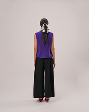 Load image into Gallery viewer, Tailored Cut-Out Vest

