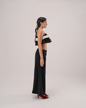 Load image into Gallery viewer, Half-Pleat Wide-Leg Pants
