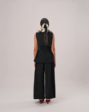 Load image into Gallery viewer, Petal Collar
