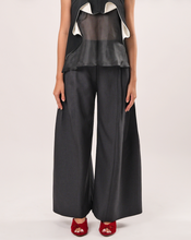 Load image into Gallery viewer, Half-Pleat Wide-Leg Pants
