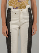 Load image into Gallery viewer, Prune Jeans
